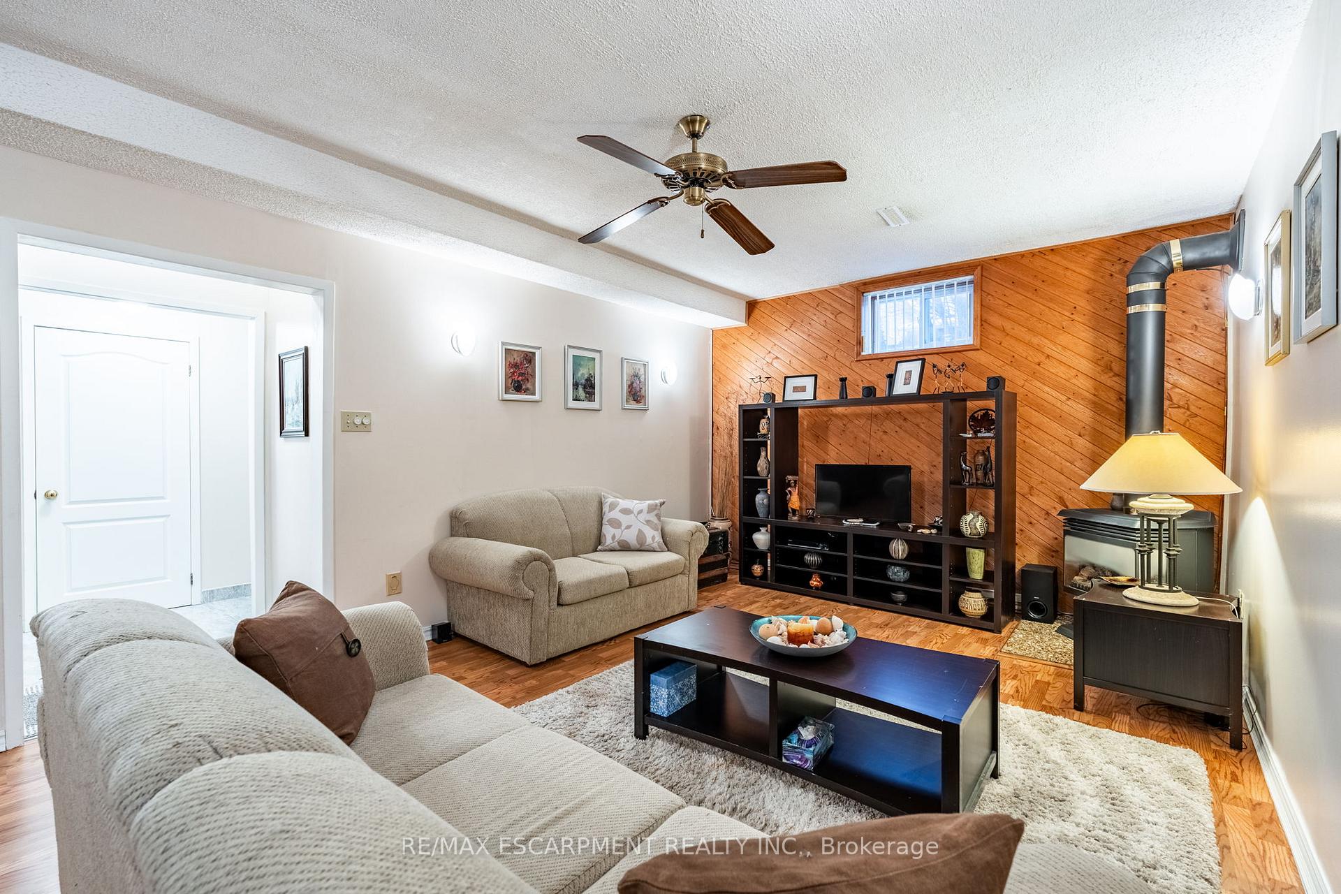 Photo 18 of 2154 Clipper Crescent, Burlington, Headon — HOMEH