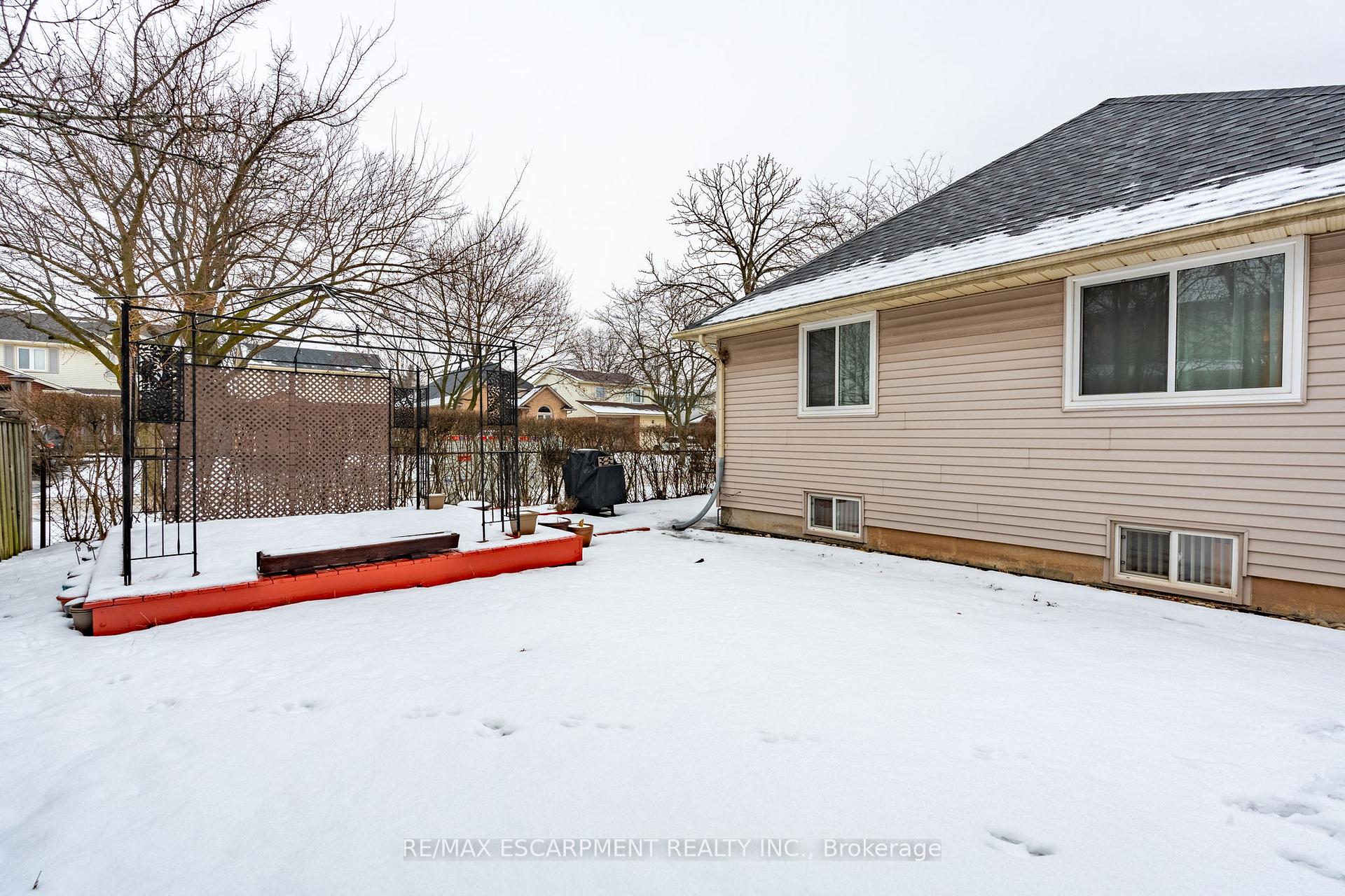 Photo 27 of 2154 Clipper Crescent, Burlington, Headon — HOMEH