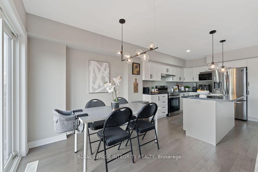 Photo 10 of 5 Mcphail Road, Carleton Place — HOMEH