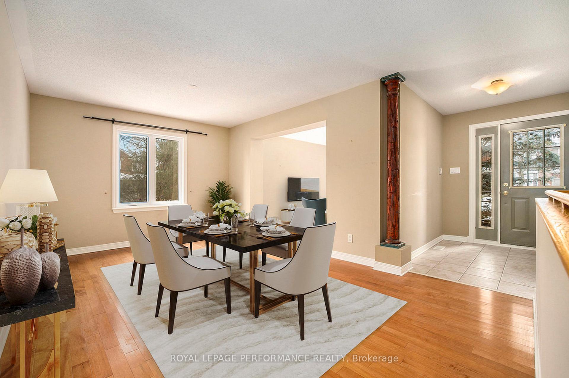 Photo 2 of 70 Forest Gate Way, Ottawa, Barrhaven East — HOMEH