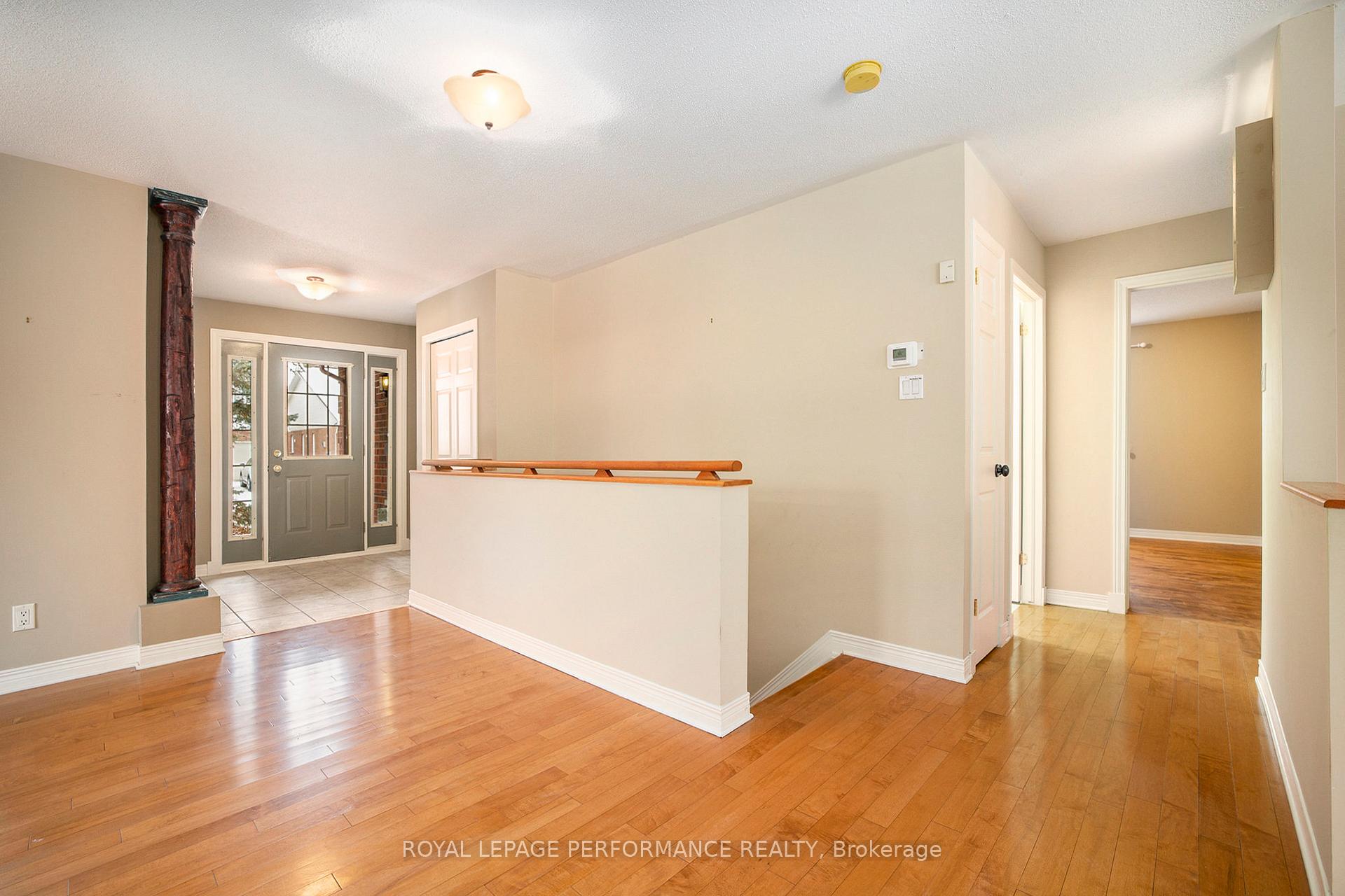 Photo 22 of 70 Forest Gate Way, Ottawa, Barrhaven East — HOMEH