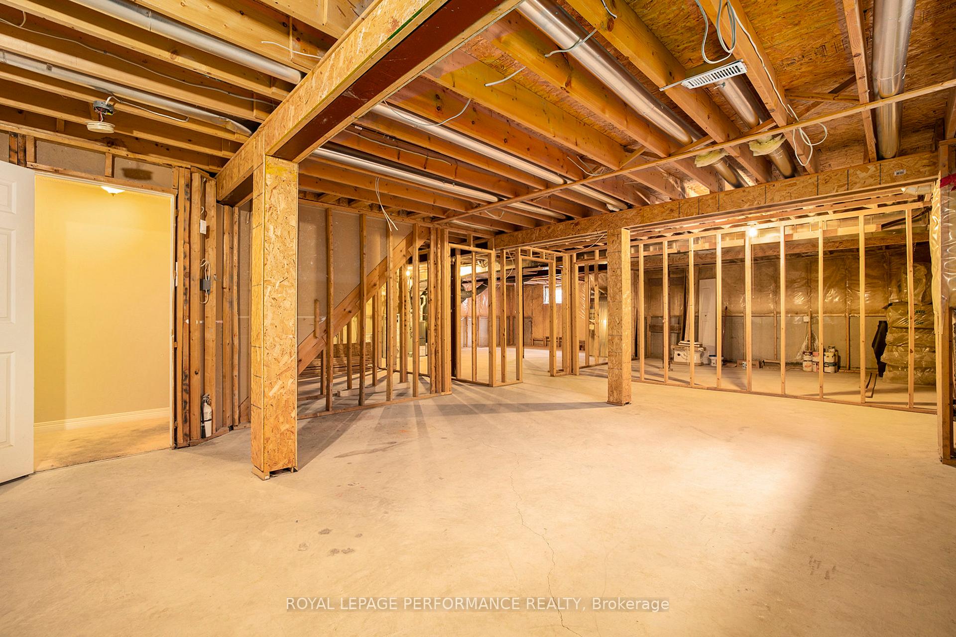 Photo 30 of 70 Forest Gate Way, Ottawa, Barrhaven East — HOMEH