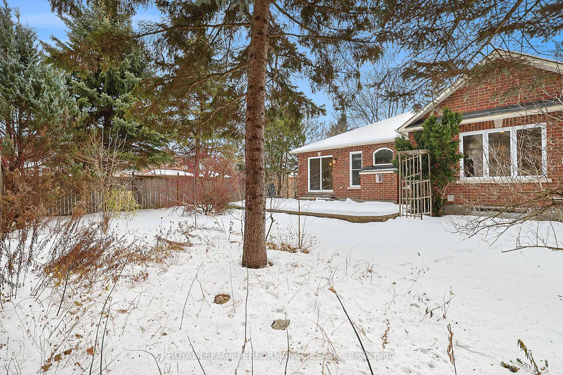 Photo 34 of 70 Forest Gate Way, Ottawa, Barrhaven East — HOMEH