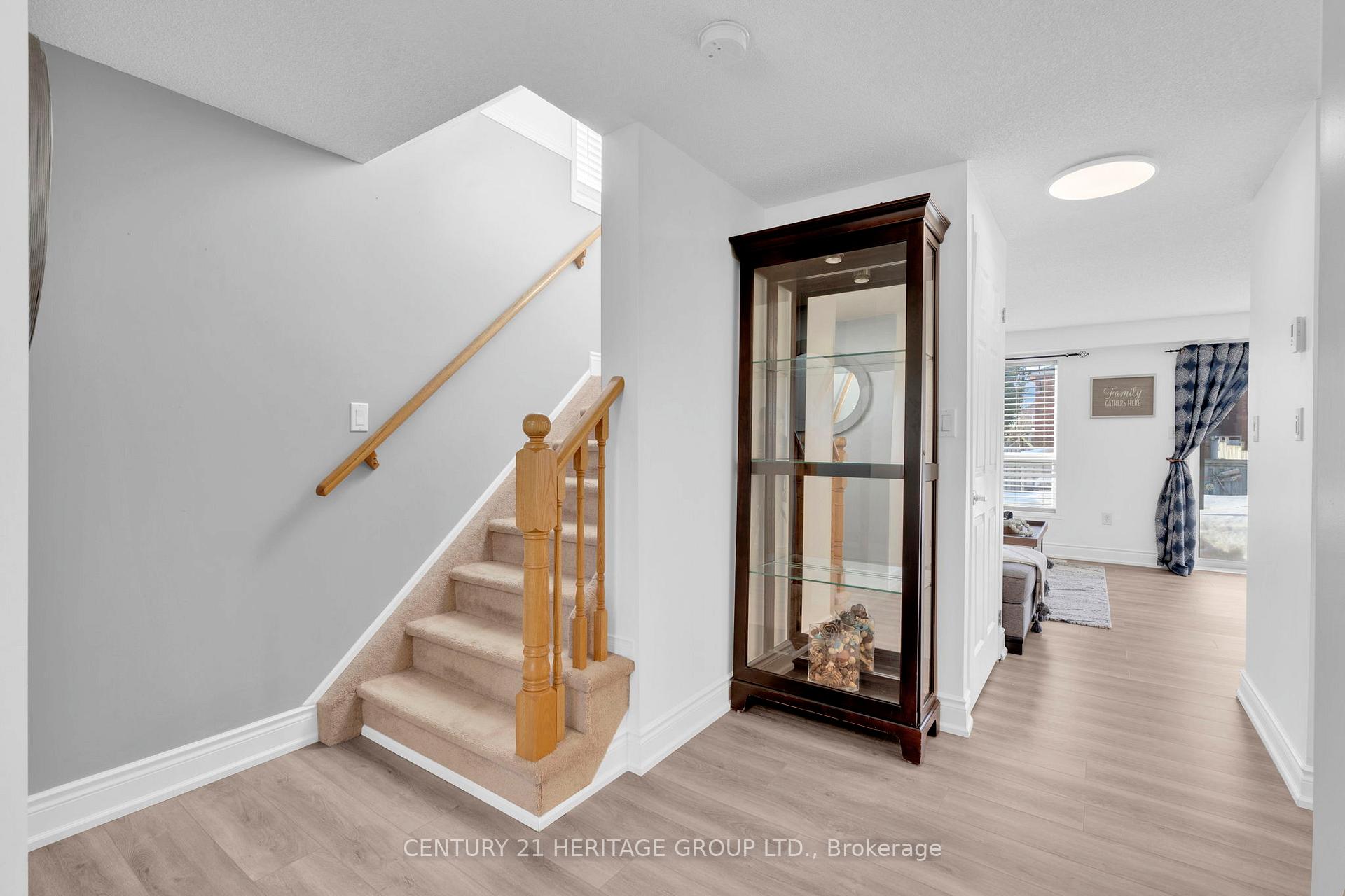 Photo 7 of 95 Cheltenham Road, Barrie, Georgian Drive — HOMEH
