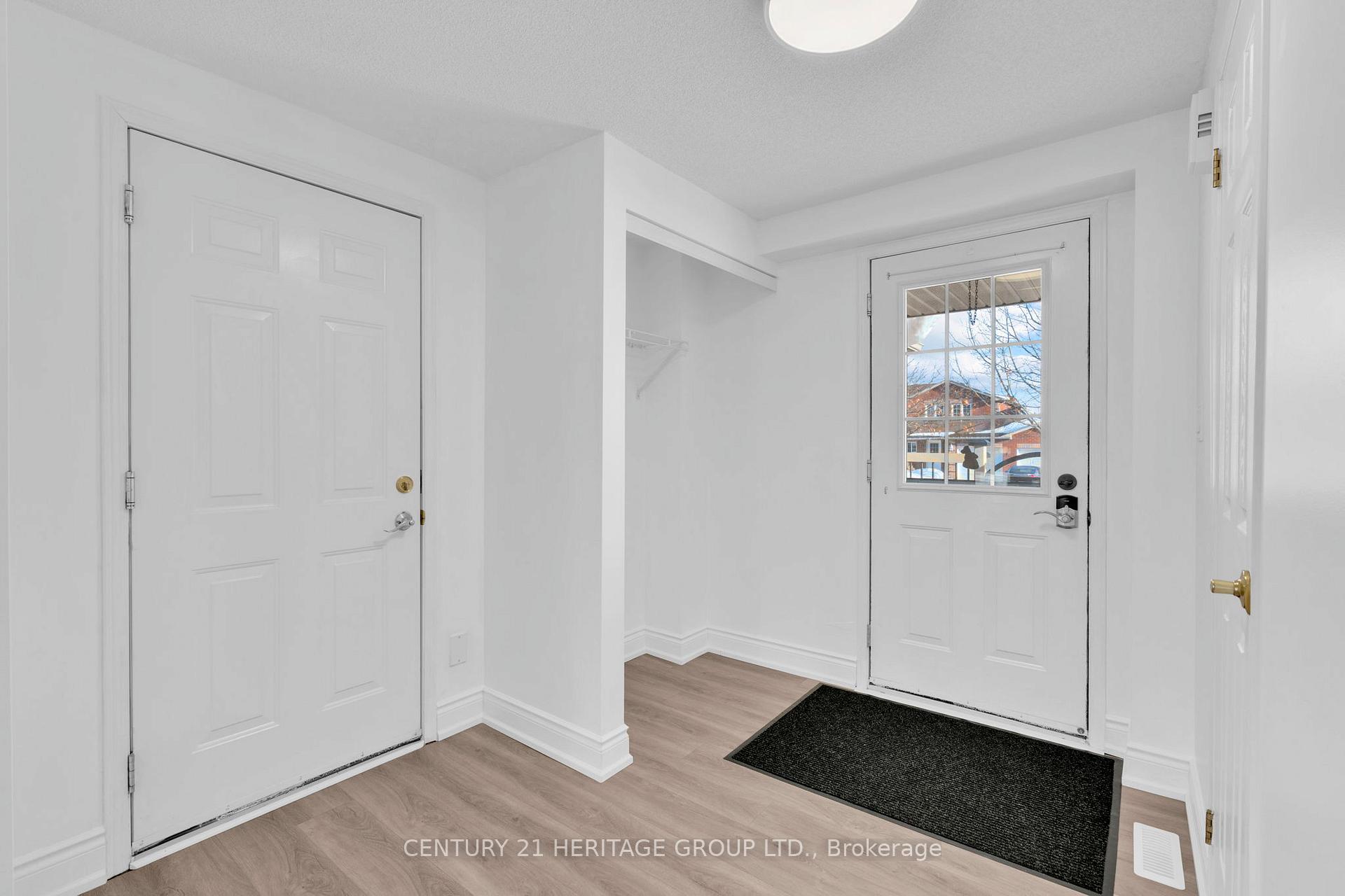 Photo 8 of 95 Cheltenham Road, Barrie, Georgian Drive — HOMEH