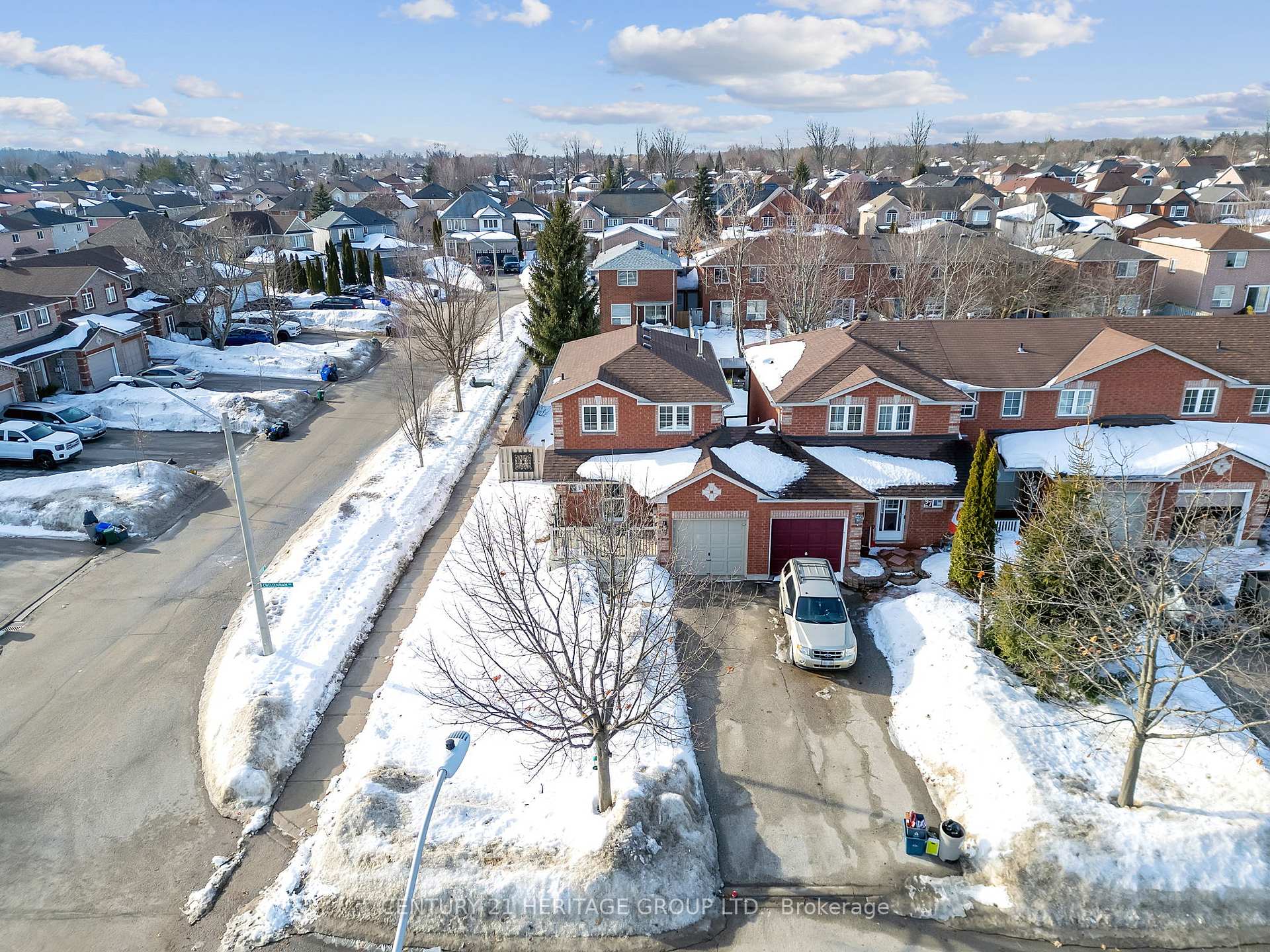 Photo 36 of 95 Cheltenham Road, Barrie, Georgian Drive — HOMEH