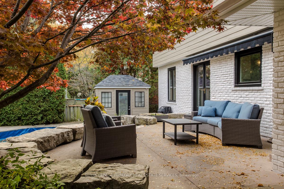 Photo 9 of 2091 Canterbury Drive, Burlington, Tyandaga — HOMEH
