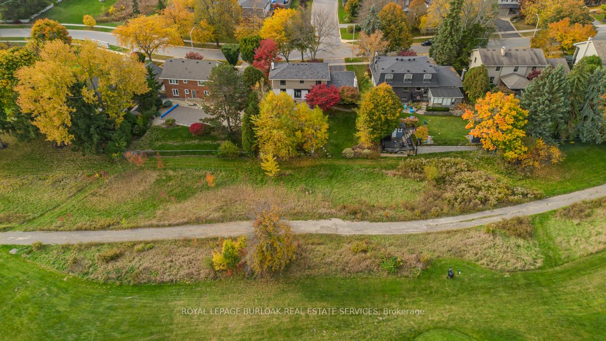 Photo 13 of 2091 Canterbury Drive, Burlington, Tyandaga — HOMEH