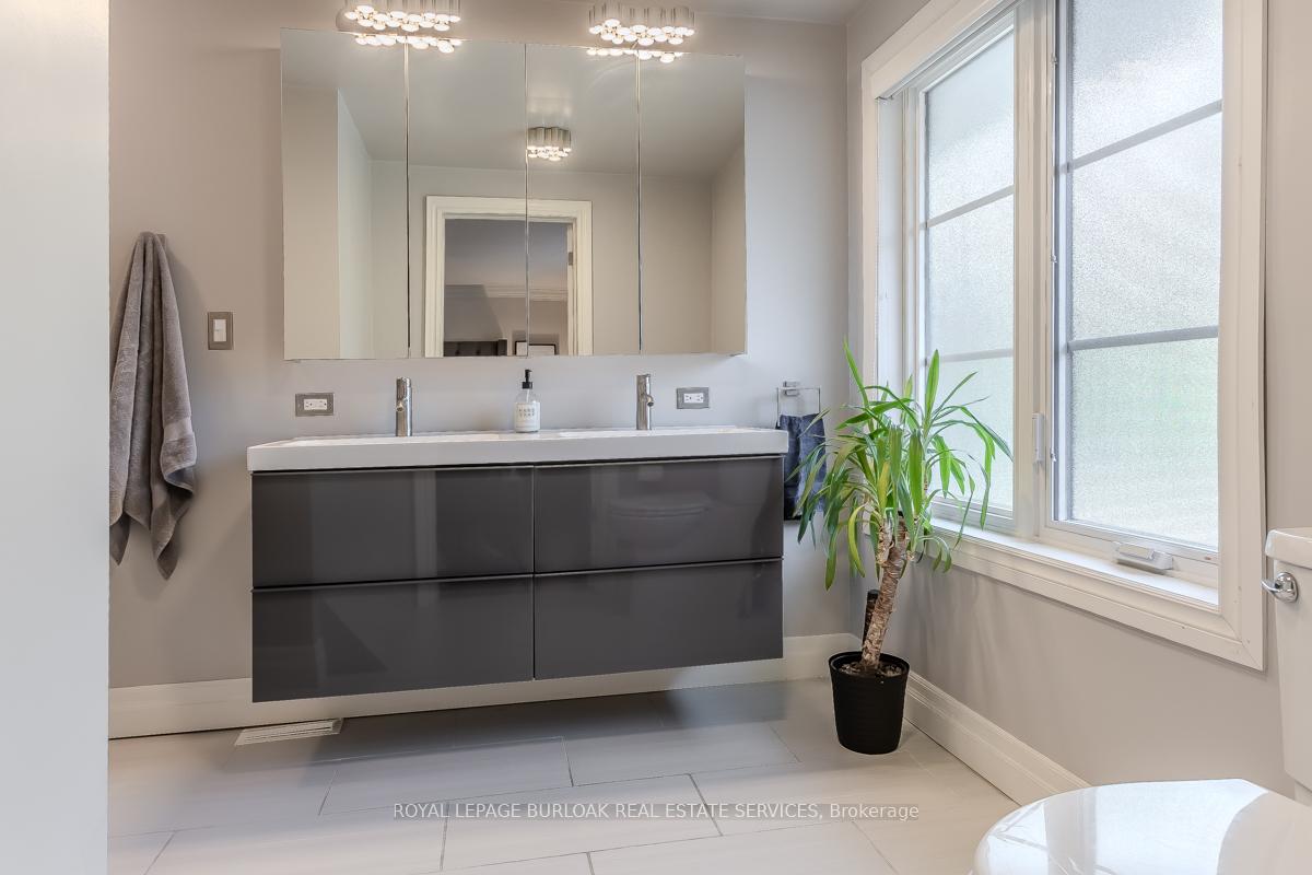 Photo 30 of 2091 Canterbury Drive, Burlington, Tyandaga — HOMEH