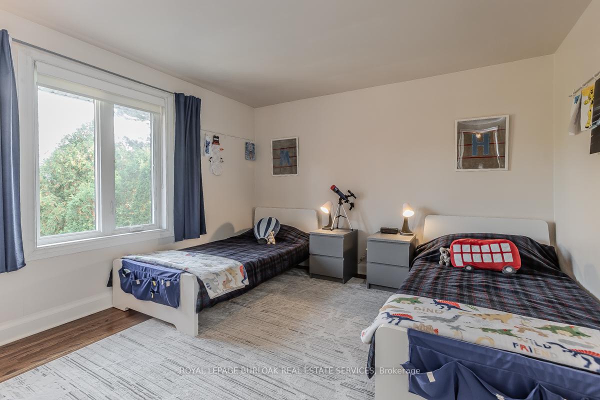 Photo 33 of 2091 Canterbury Drive, Burlington, Tyandaga — HOMEH