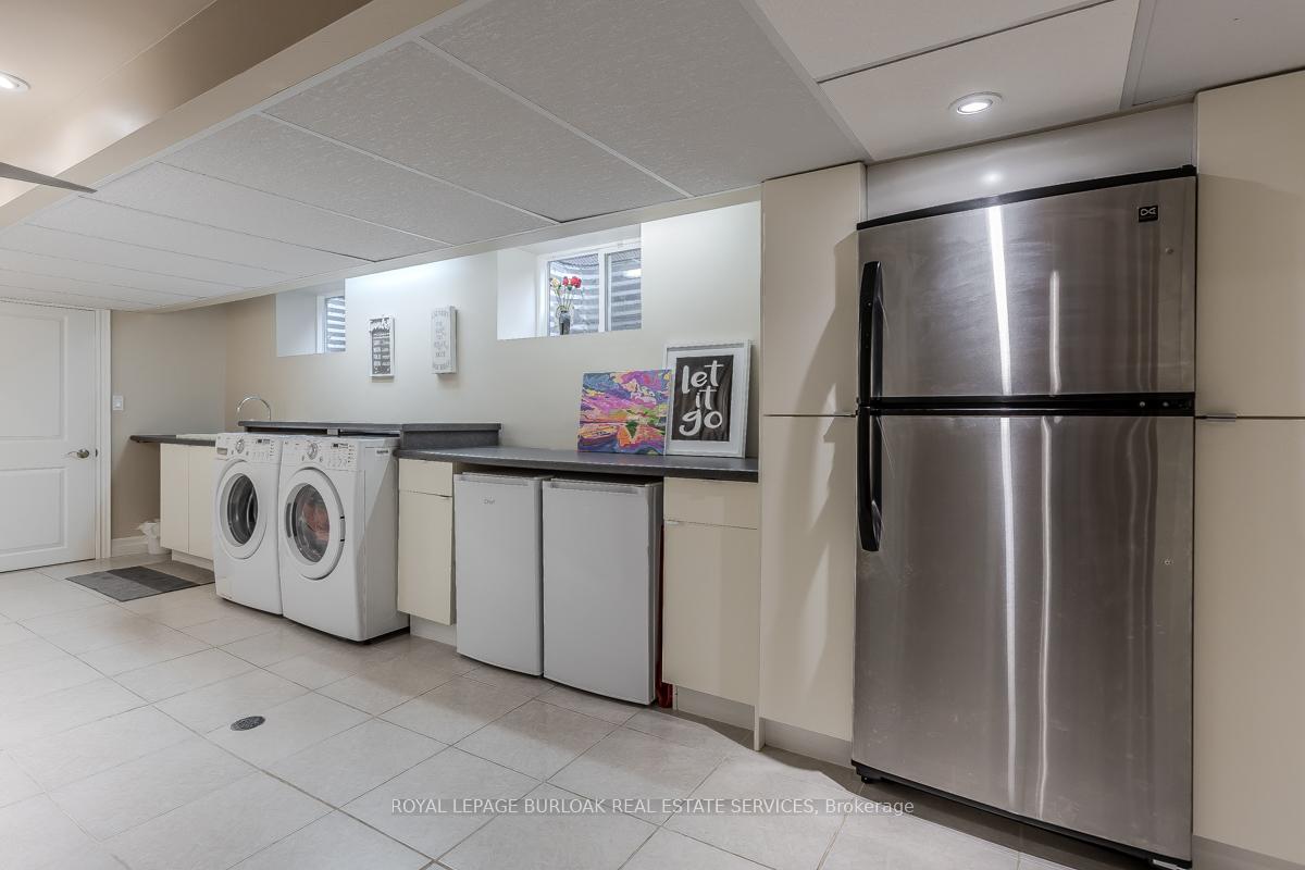 Photo 39 of 2091 Canterbury Drive, Burlington, Tyandaga — HOMEH