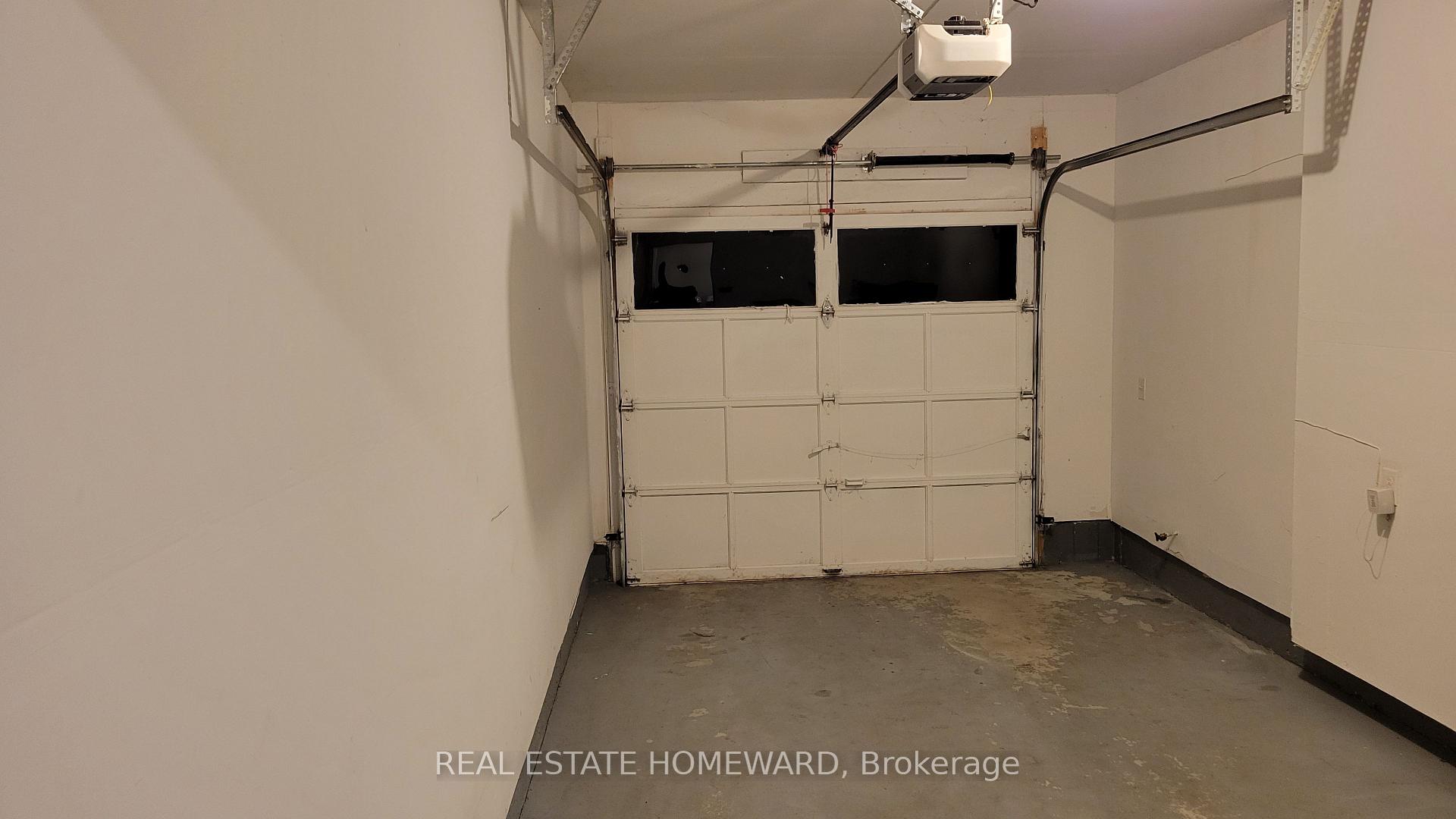 Photo 9 of 6 Hammerhead Road, Brampton, Northwest Brampton — HOMEH