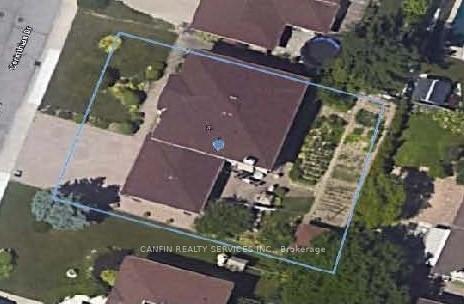 Photo 2 of 39 Corinthian Drive, Hamilton, Albion Falls — HOMEH