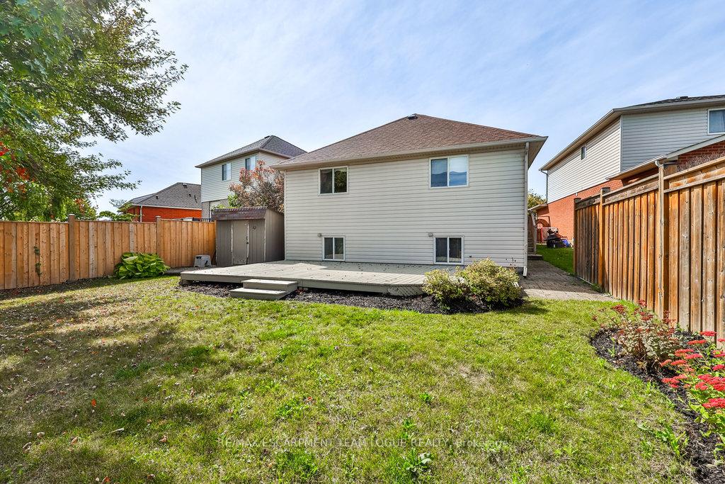 Photo 36 of 2911 Darien Road, Burlington, Rose — HOMEH
