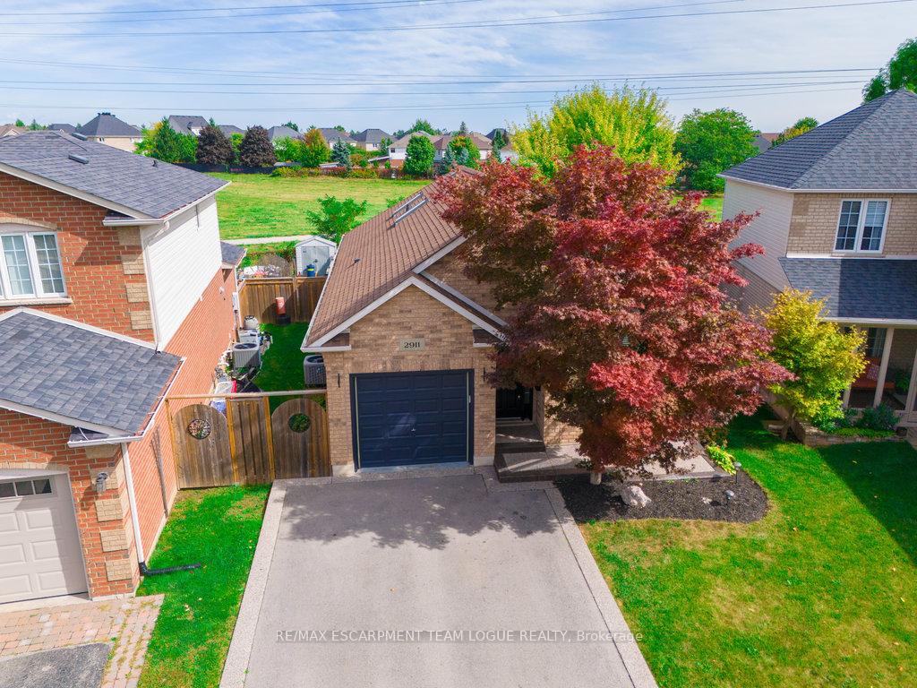 Photo 37 of 2911 Darien Road, Burlington, Rose — HOMEH