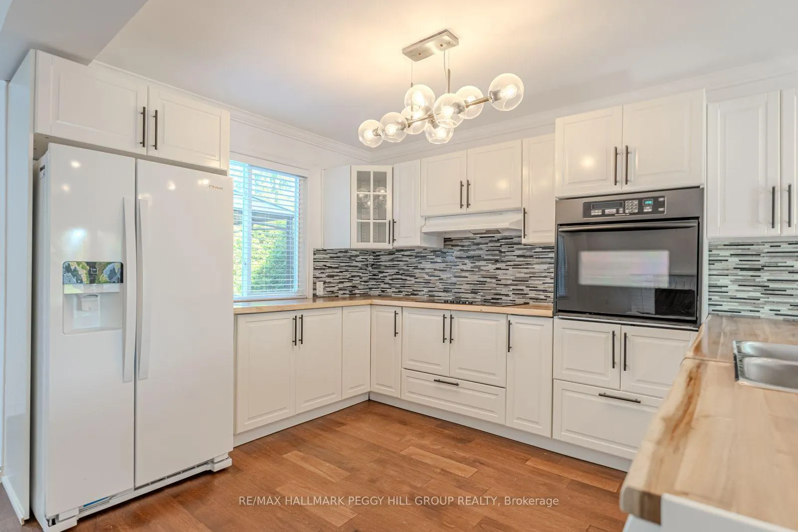 Photo 12 of 15 Herrell Avenue, Barrie, Painswick North — HOMEH