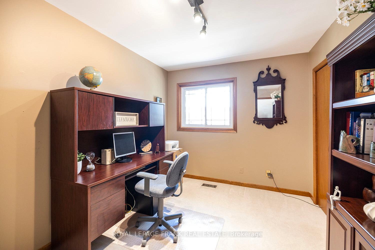 Photo 15 of 13 Country Lane, Brock, Cannington — HOMEH