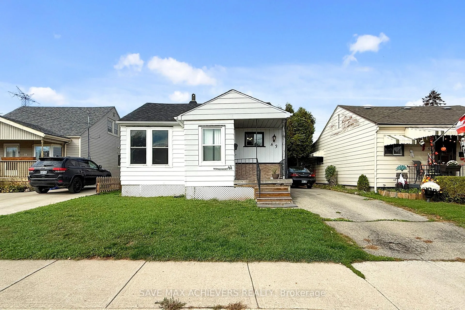 Photo 1 of 43 Normanhurst Avenue, Hamilton, Normanhurst — HOMEH