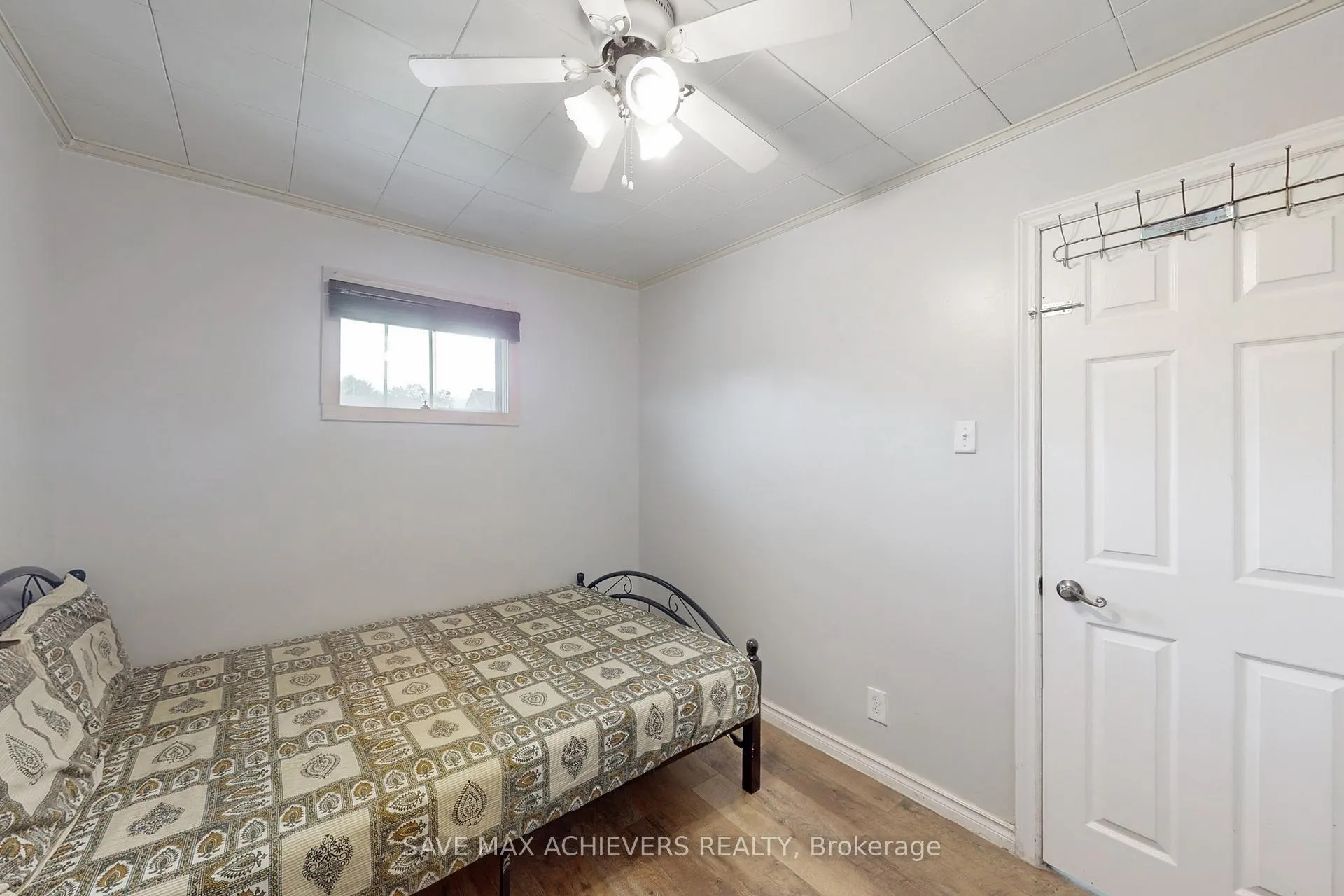 Photo 23 of 43 Normanhurst Avenue, Hamilton, Normanhurst — HOMEH