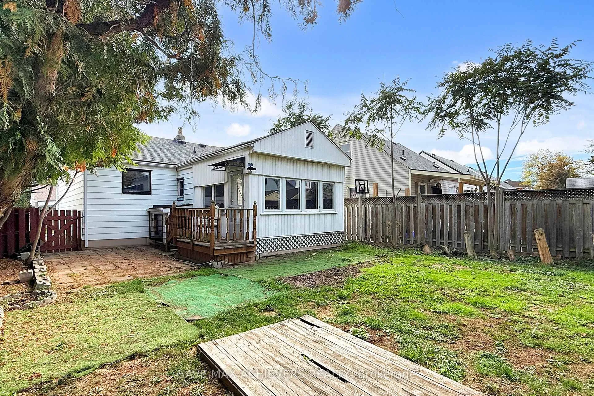 Photo 35 of 43 Normanhurst Avenue, Hamilton, Normanhurst — HOMEH