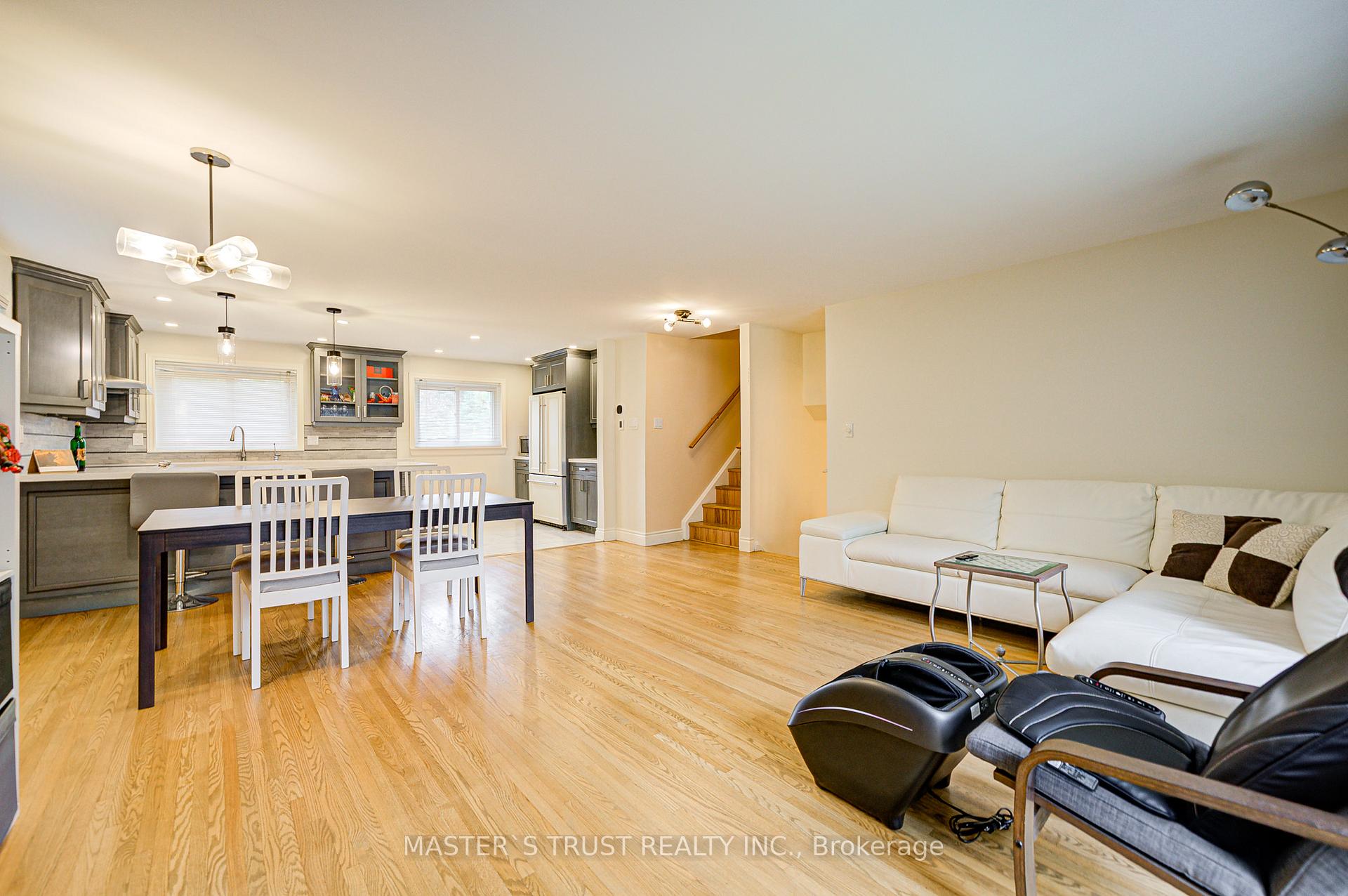 Photo 6 of 55 Hill Drive, Aurora, Hills of St Andrew — HOMEH