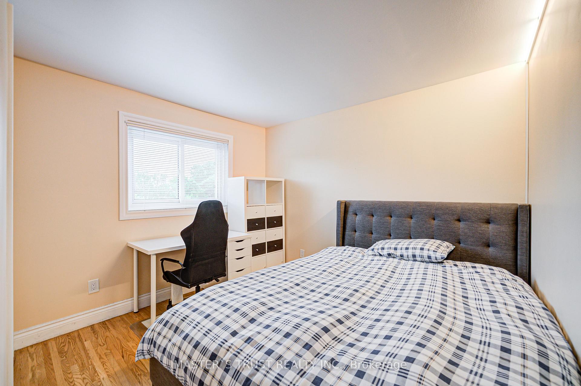 Photo 20 of 55 Hill Drive, Aurora, Hills of St Andrew — HOMEH