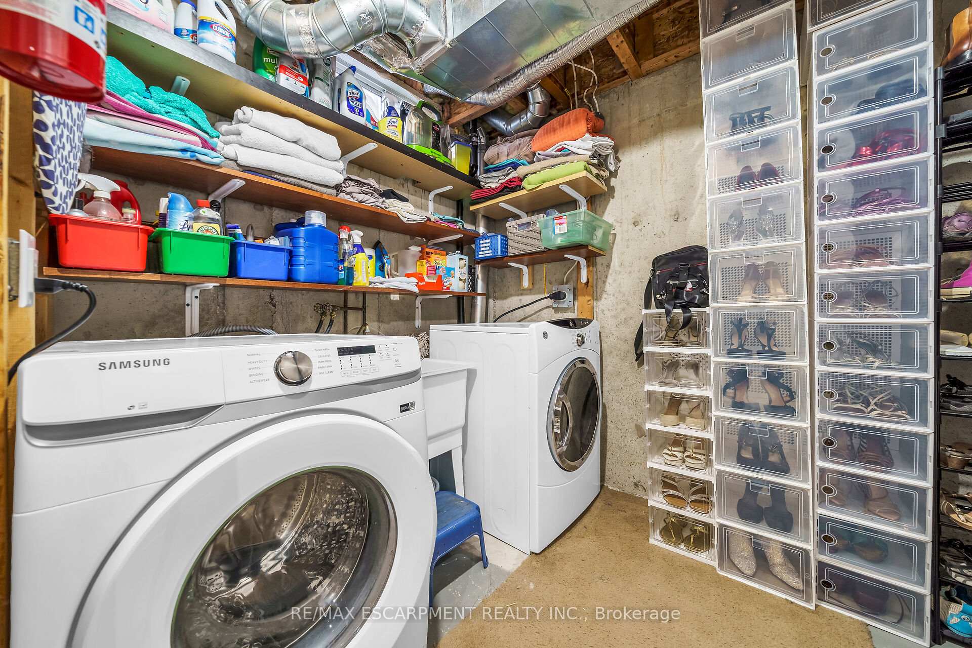 Photo 28 of 5115 Silvercreek Drive, Burlington, Uptown — HOMEH