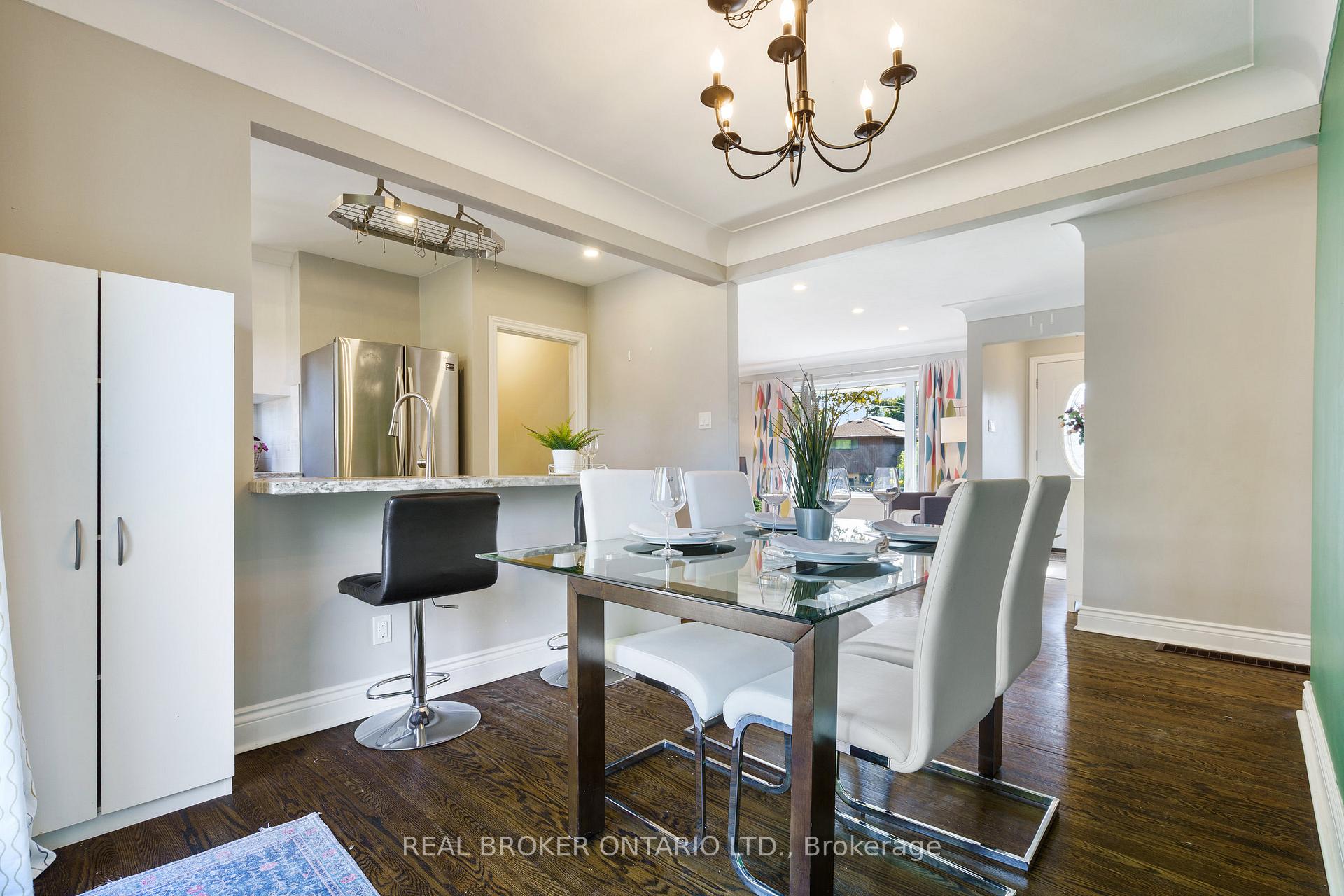 Photo 10 of 109 Organ Crescent, Hamilton, Huntington — HOMEH