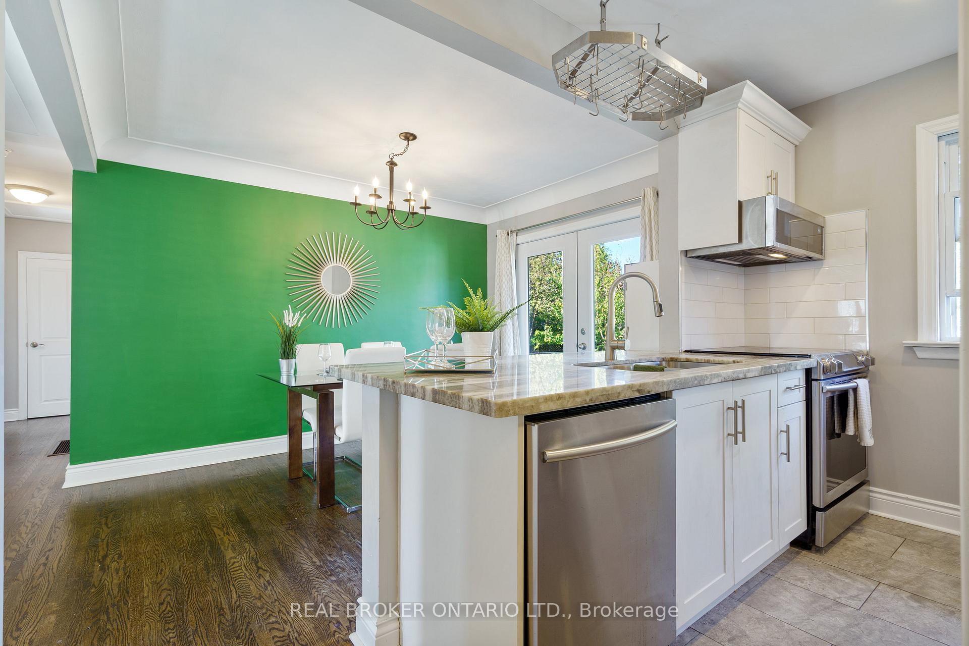 Photo 11 of 109 Organ Crescent, Hamilton, Huntington — HOMEH