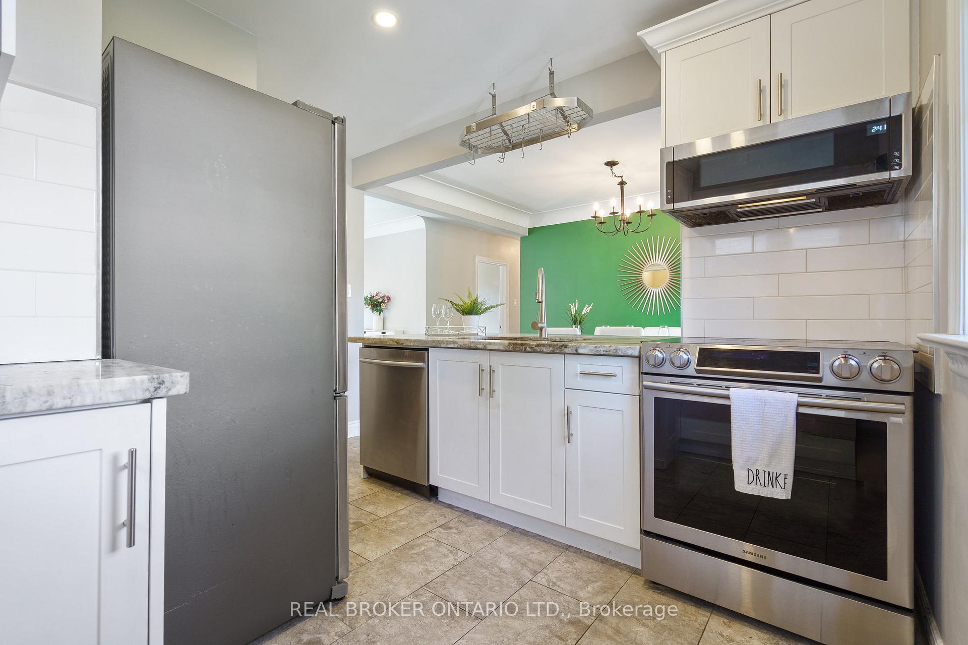 Photo 15 of 109 Organ Crescent, Hamilton, Huntington — HOMEH