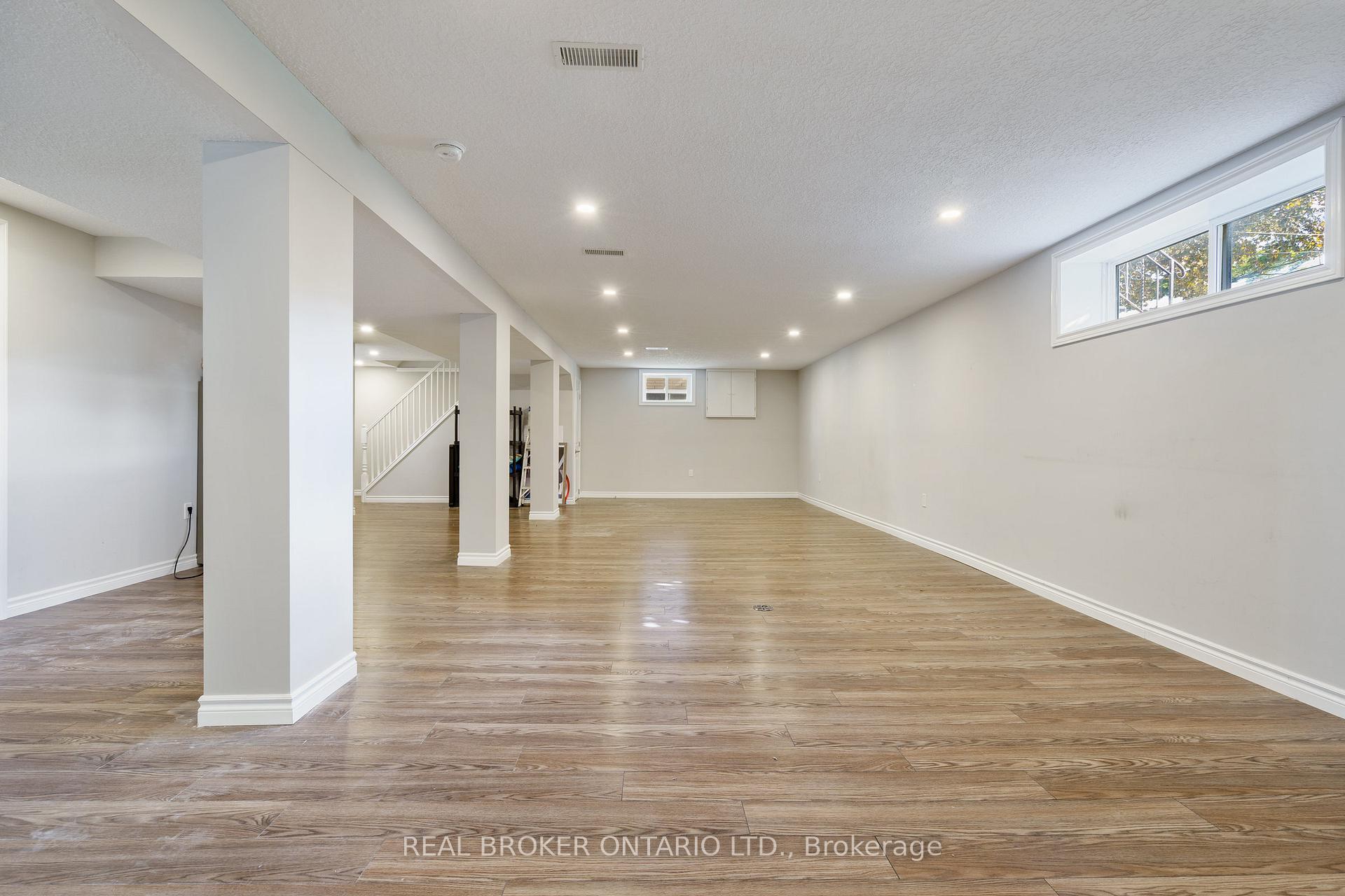 Photo 28 of 109 Organ Crescent, Hamilton, Huntington — HOMEH