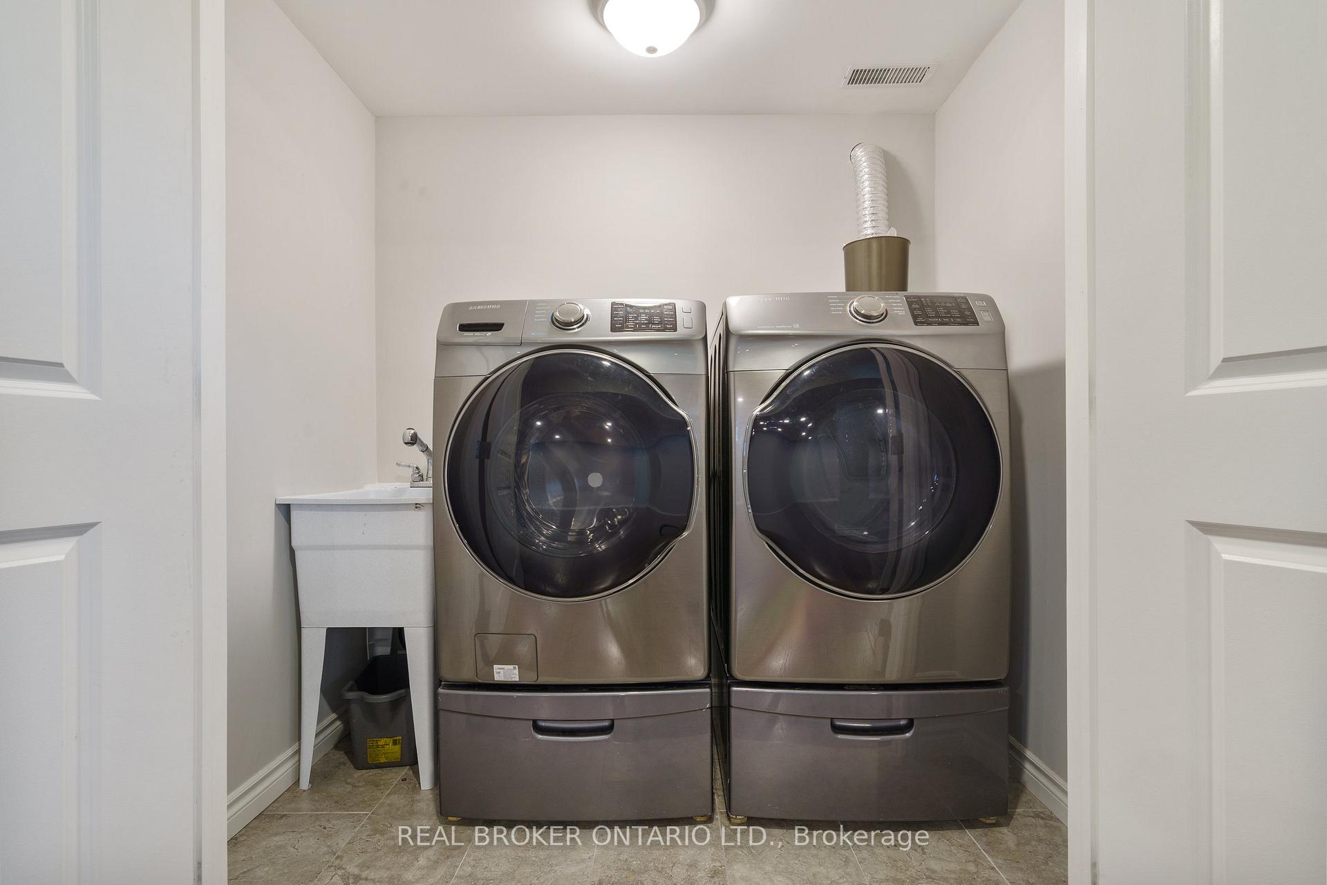 Photo 30 of 109 Organ Crescent, Hamilton, Huntington — HOMEH