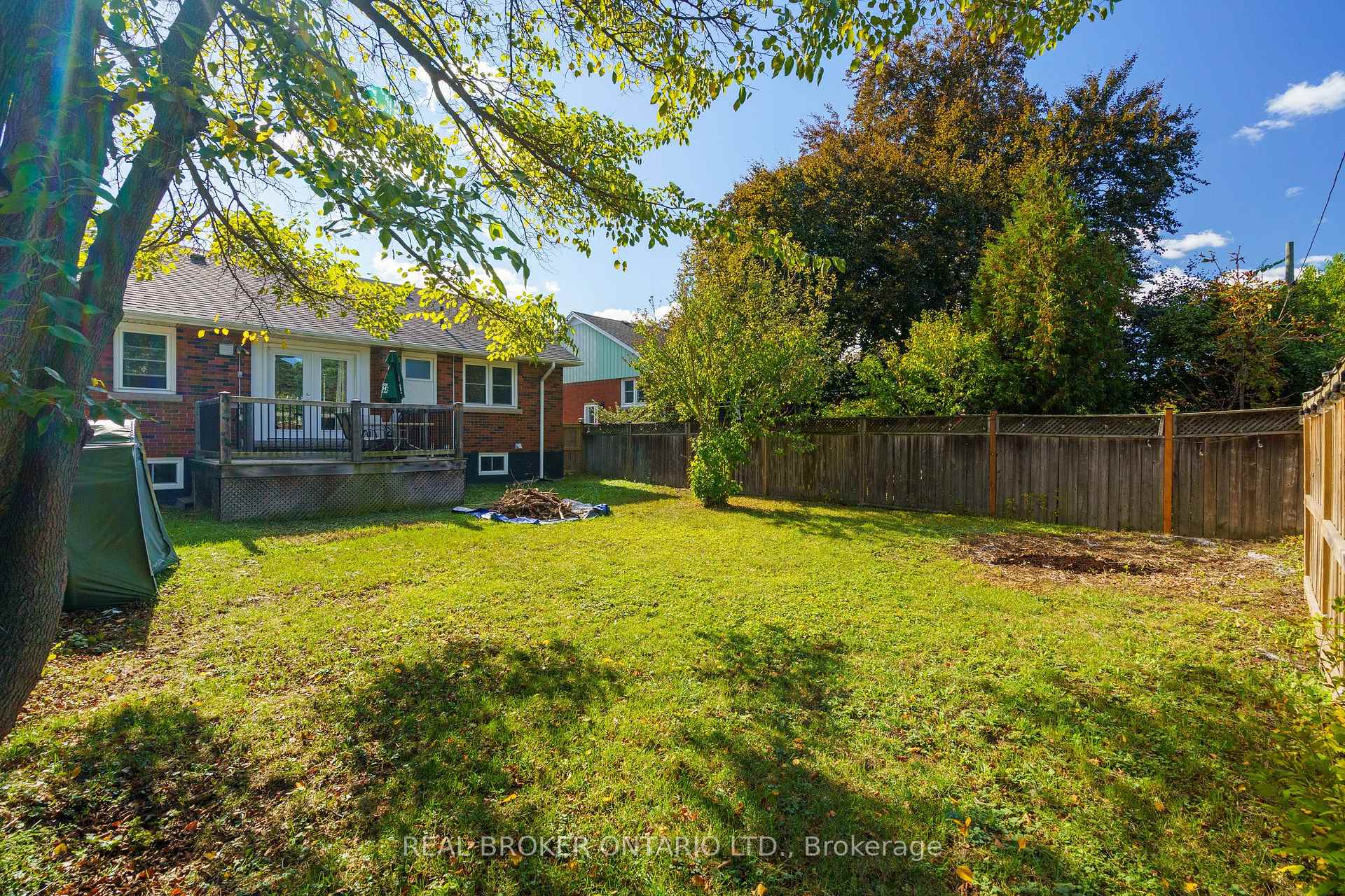 Photo 33 of 109 Organ Crescent, Hamilton, Huntington — HOMEH