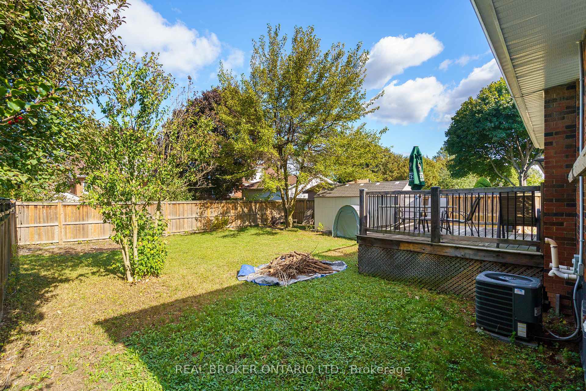 Photo 34 of 109 Organ Crescent, Hamilton, Huntington — HOMEH
