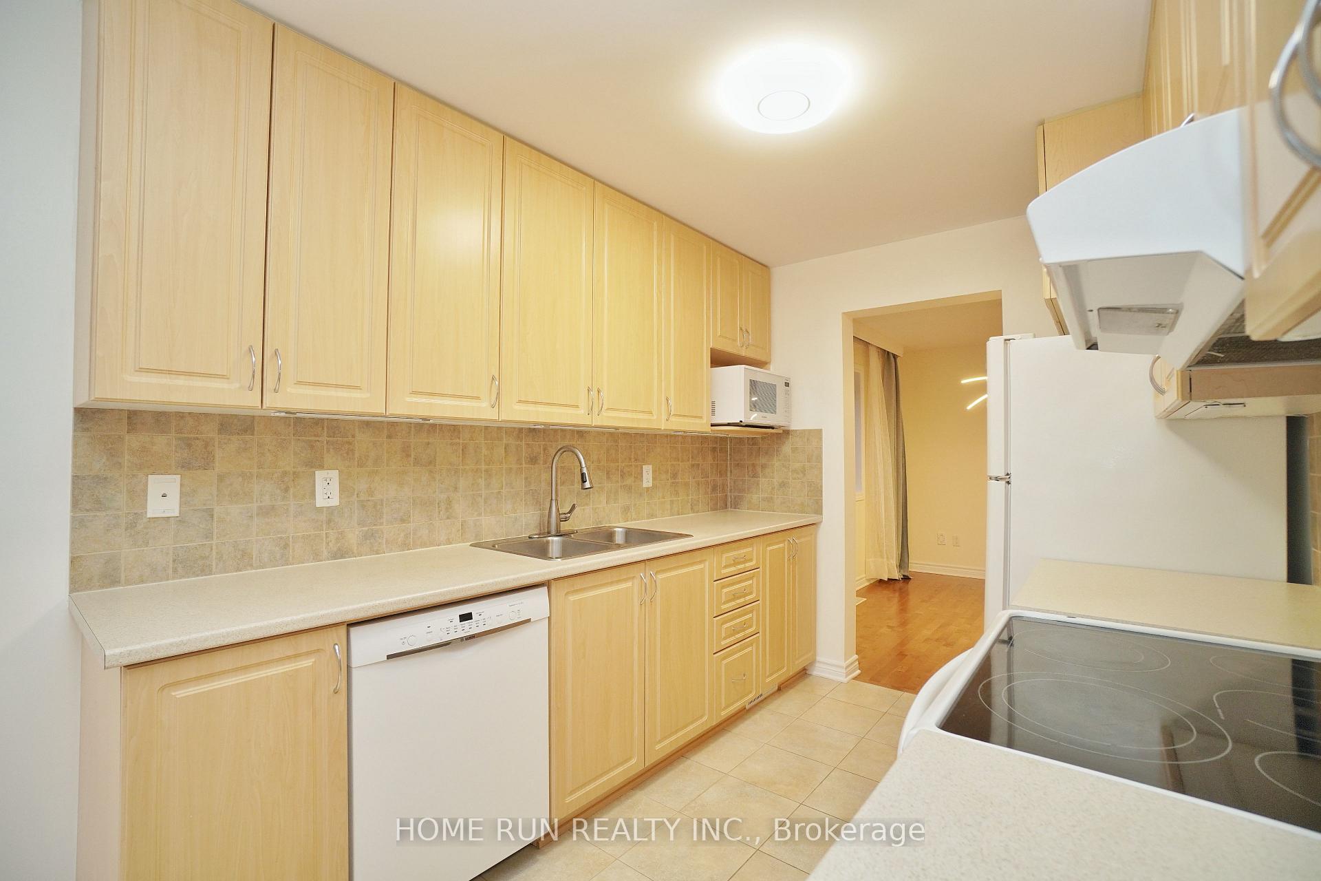 Photo 11 of 342 Tourmaline Crescent, Ottawa, Barrhaven - Strandherd — HOMEH