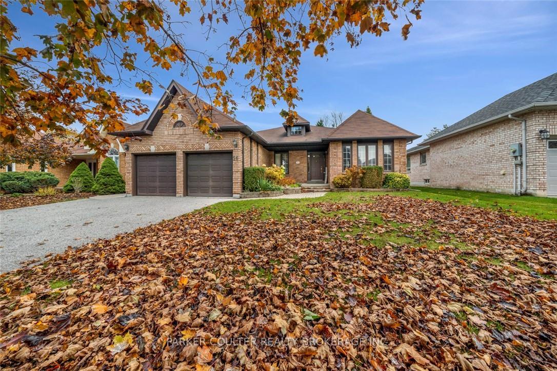 Photo 3 of 56 Bishop Drive, Barrie, Ardagh — HOMEH