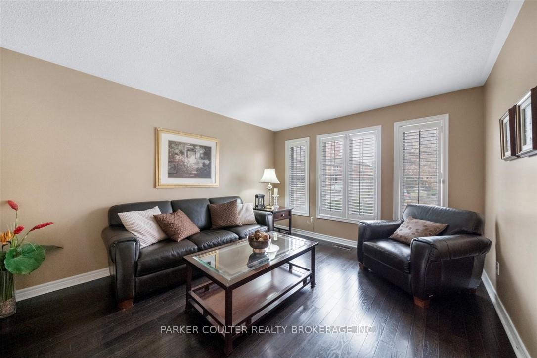 Photo 6 of 56 Bishop Drive, Barrie, Ardagh — HOMEH