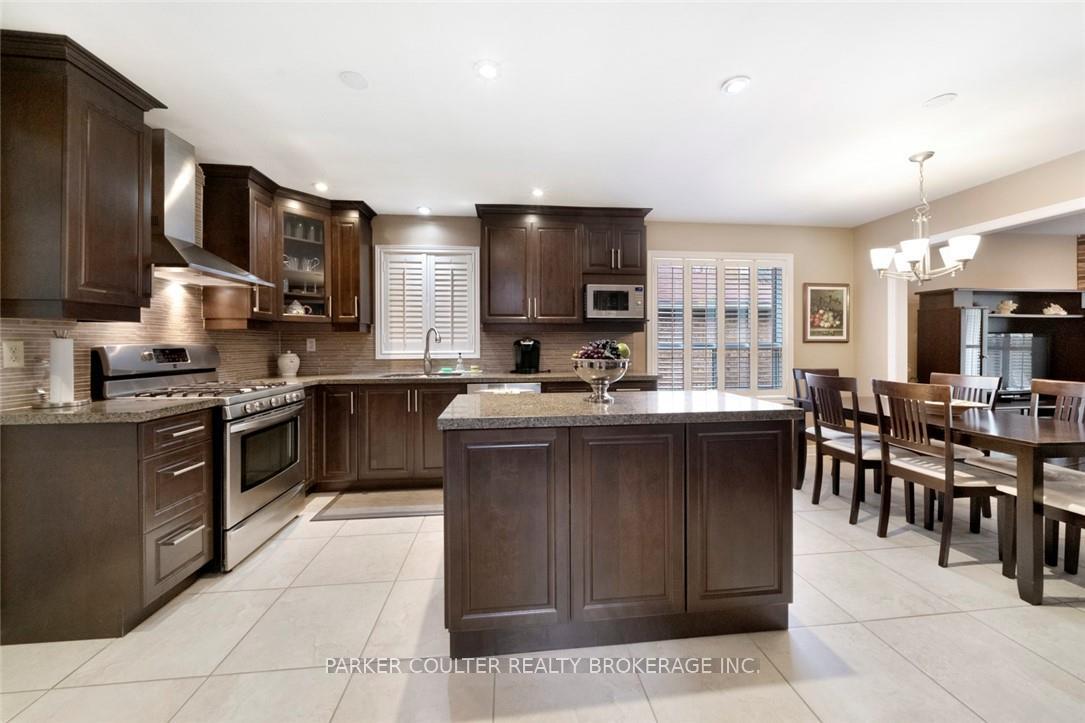 Photo 12 of 56 Bishop Drive, Barrie, Ardagh — HOMEH