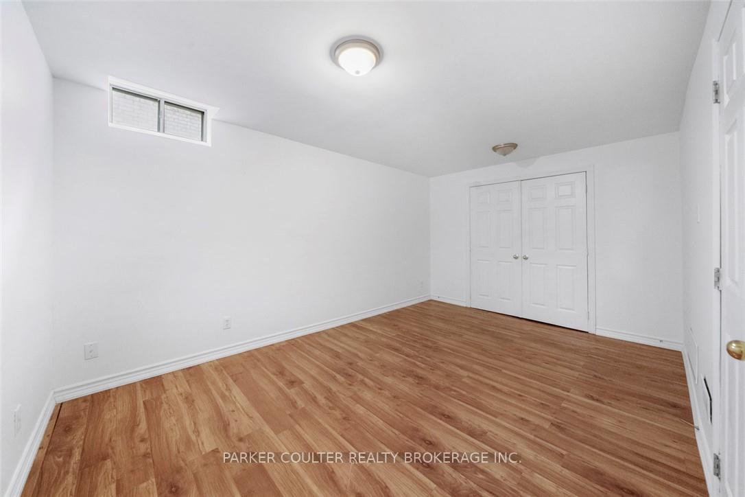 Photo 36 of 56 Bishop Drive, Barrie, Ardagh — HOMEH