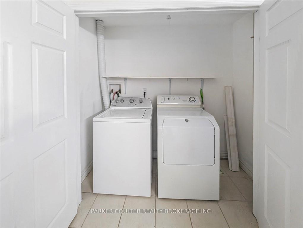 Photo 37 of 56 Bishop Drive, Barrie, Ardagh — HOMEH