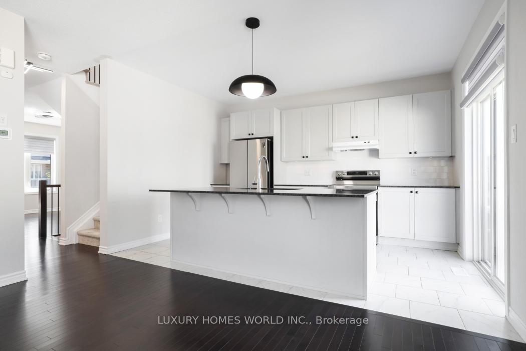 Photo 5 of 513 Sturnidae Street, Ottawa, Barrhaven - Half Moon Bay — HOMEH