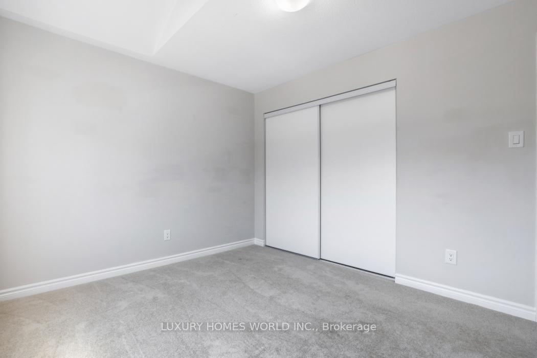 Photo 11 of 513 Sturnidae Street, Ottawa, Barrhaven - Half Moon Bay — HOMEH