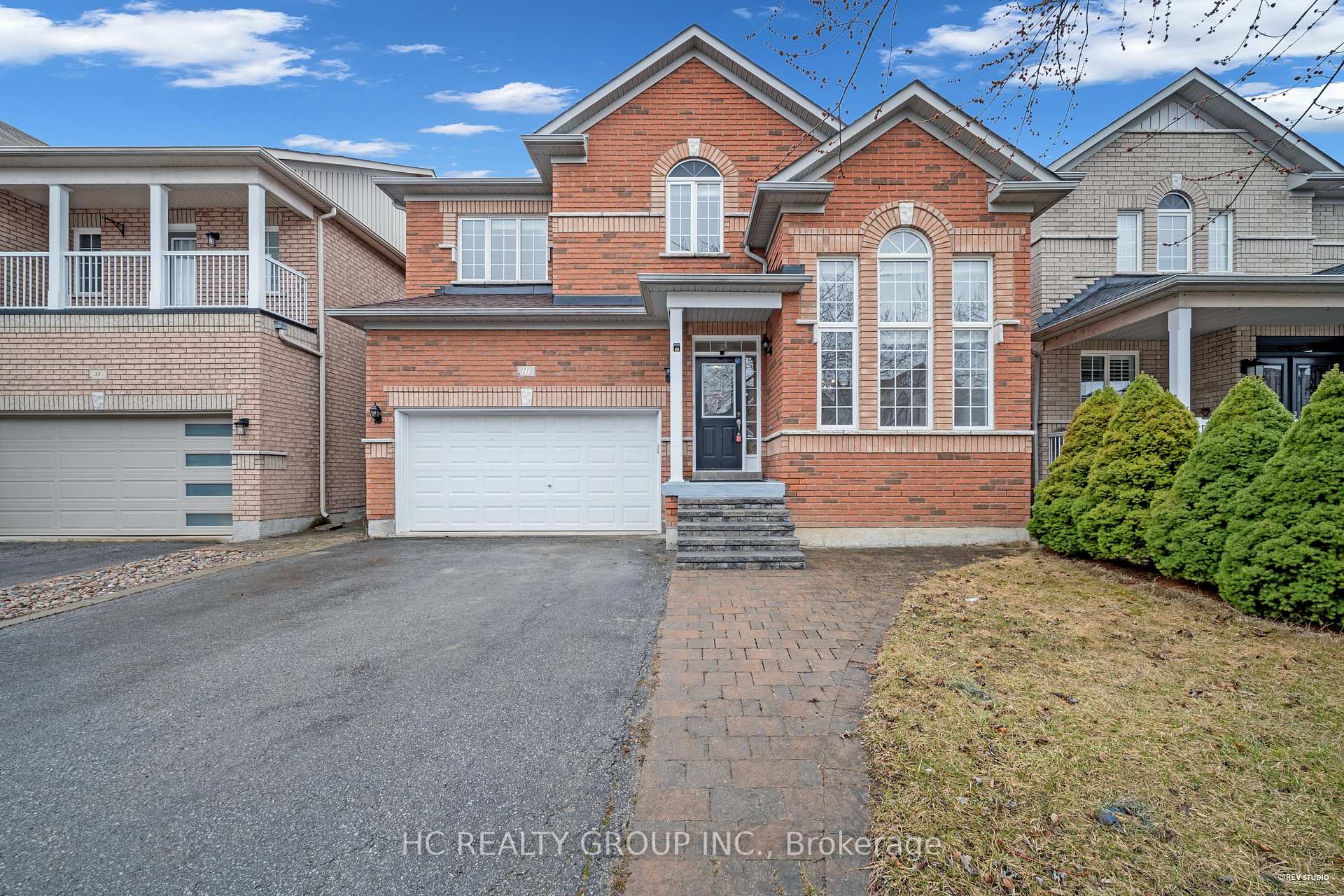 Photo 1 of 27 Valemount Way, Aurora, Bayview Wellington — HOMEH