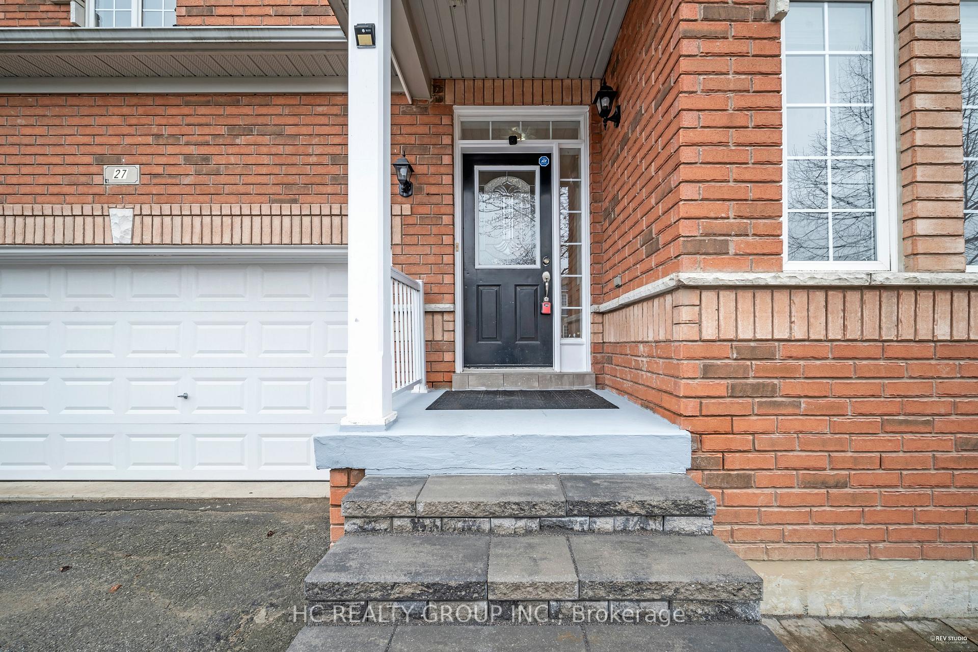 Photo 15 of 27 Valemount Way, Aurora, Bayview Wellington — HOMEH