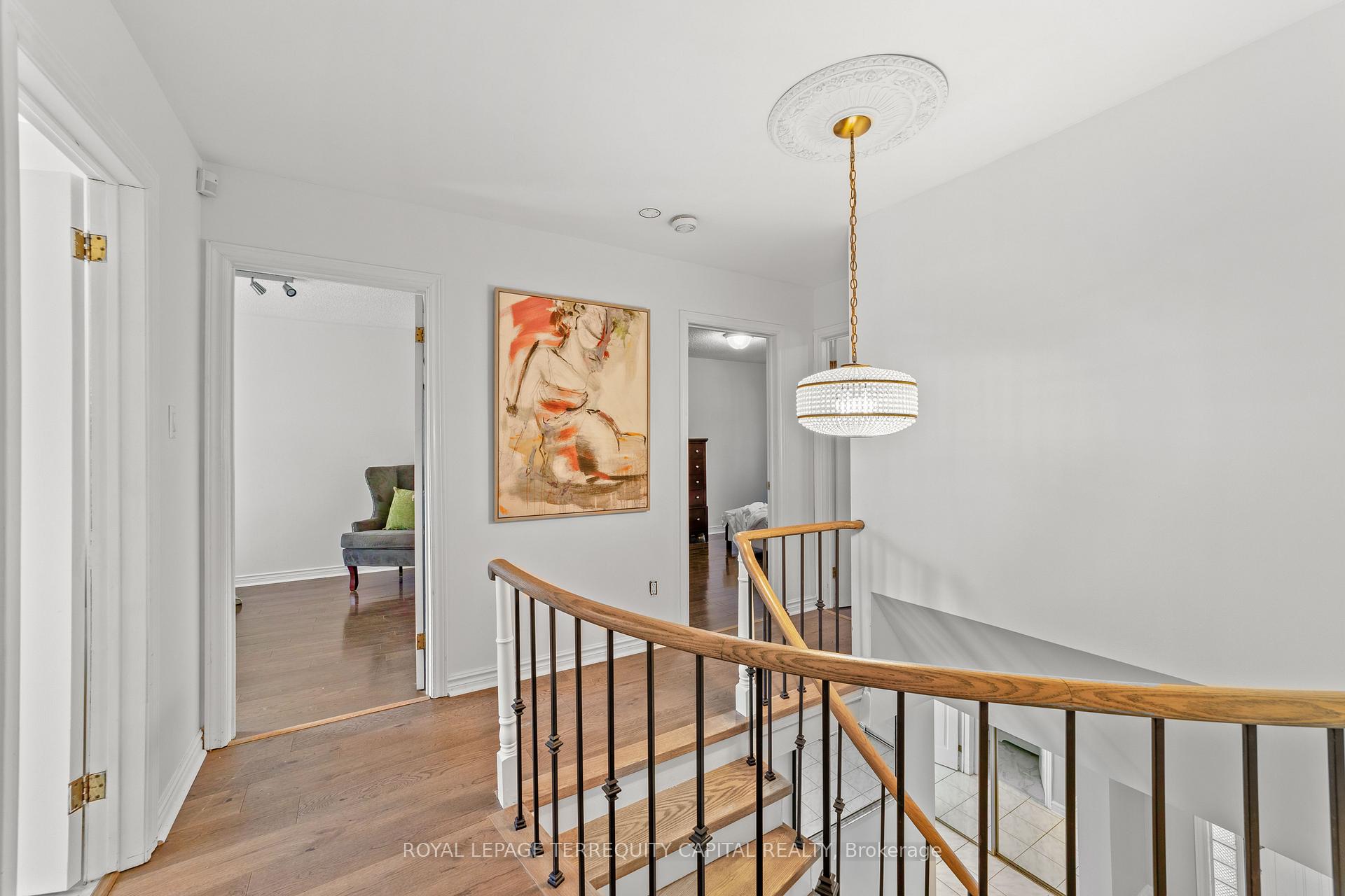 Photo 22 of 9 Torino Place, Vaughan, Glen Shields — HOMEH
