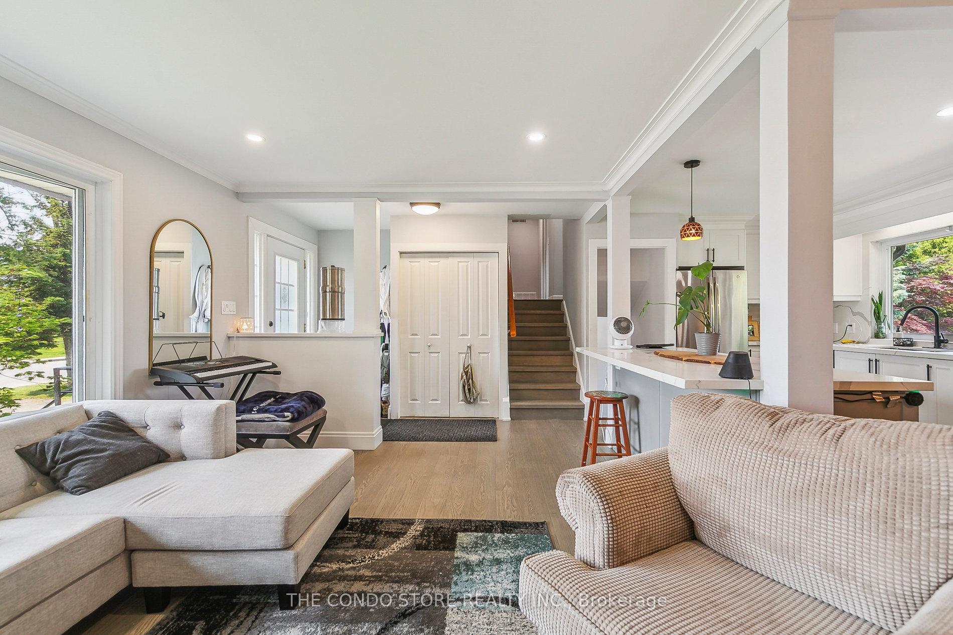 Photo 7 of 15 Old Orchard Drive, Hamilton, Riverdale — HOMEH