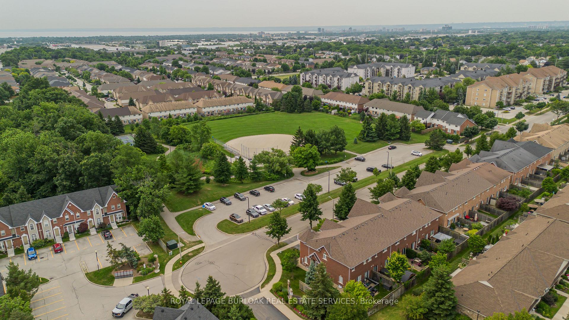 Photo 36 of 4071 Kilmer Drive, Burlington, Tansley — HOMEH