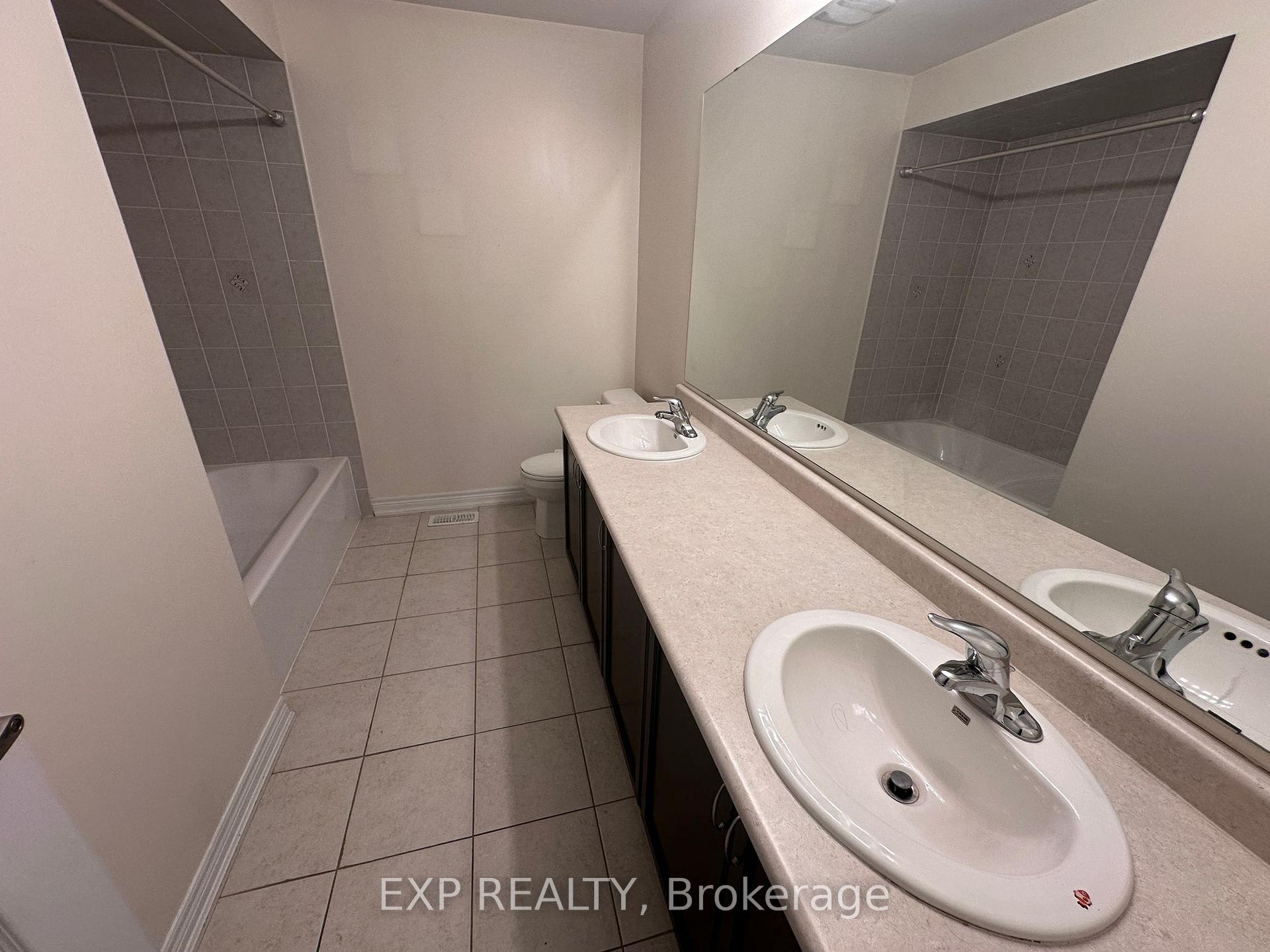 Photo 12 of 89 Relton Circle, Brampton, Vales of Castlemore — HOMEH