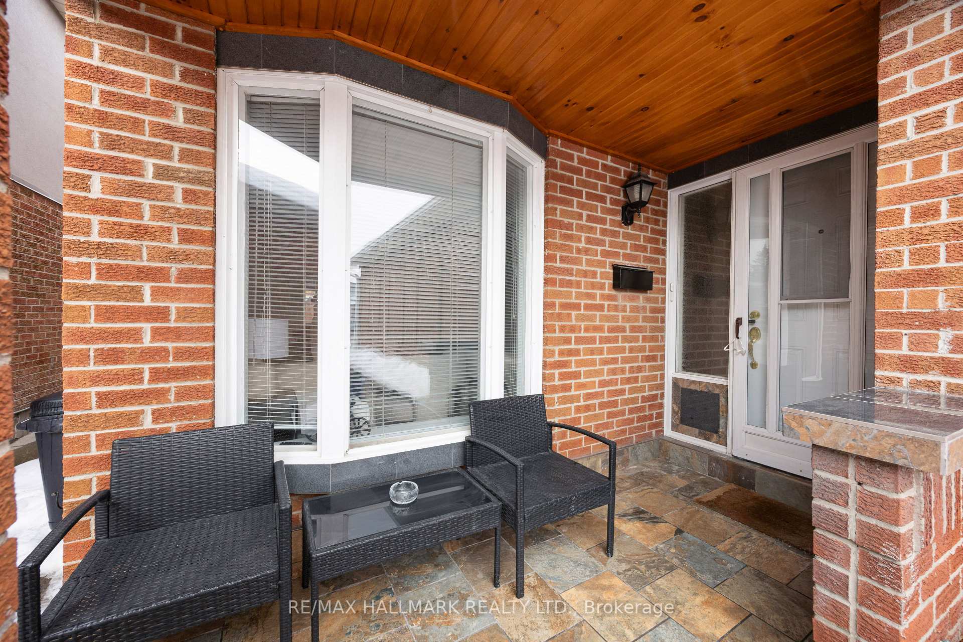 Photo 5 of 118 Andrea Lane, Vaughan, East Woodbridge — HOMEH