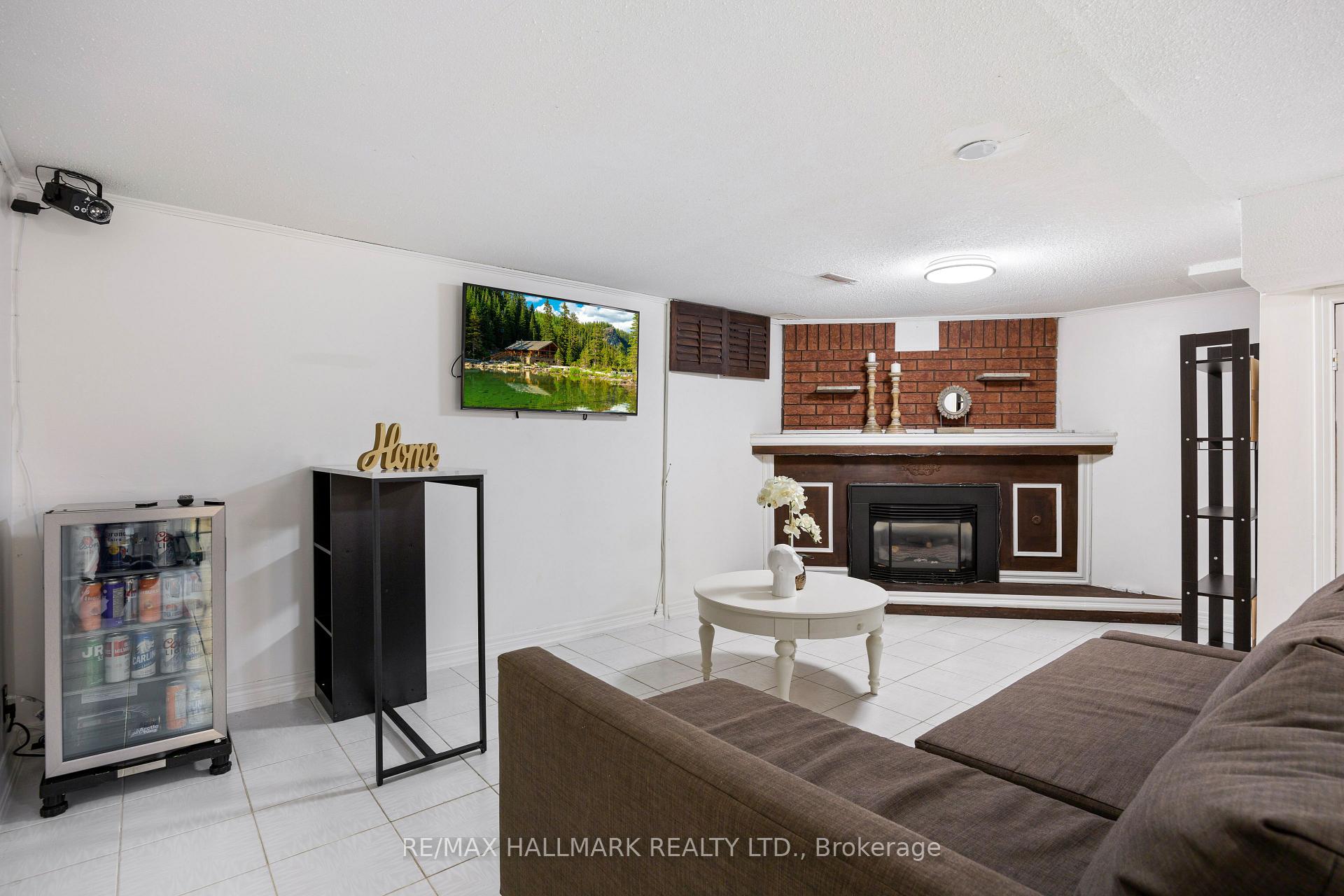 Photo 30 of 118 Andrea Lane, Vaughan, East Woodbridge — HOMEH